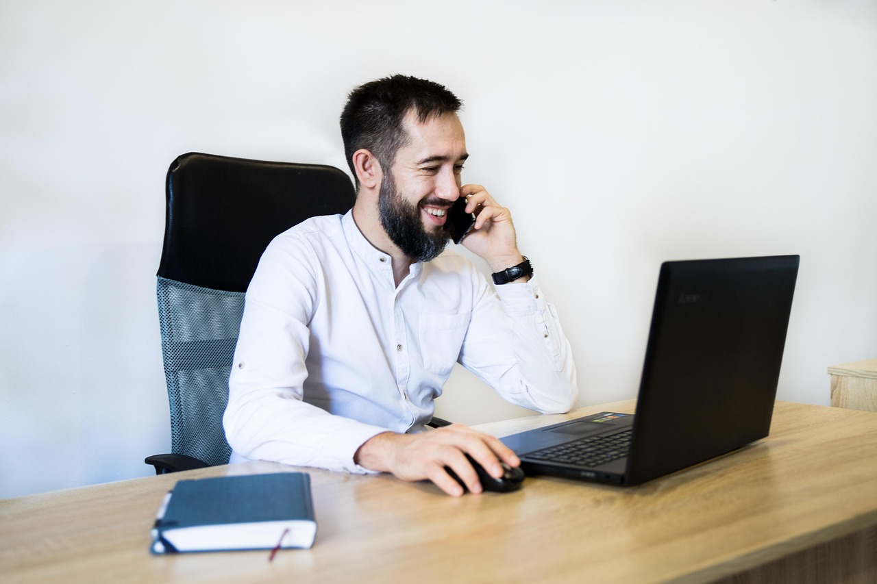 real estate agent on the phone